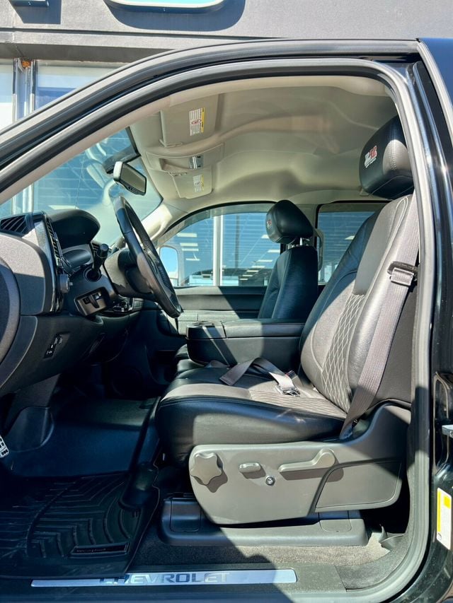 2014 Chevrolet Silverado 2500HD HEAVY DUTY LT - 22992678 - 17