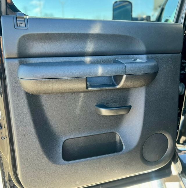 2014 Chevrolet Silverado 2500HD HEAVY DUTY LT - 22992678 - 18