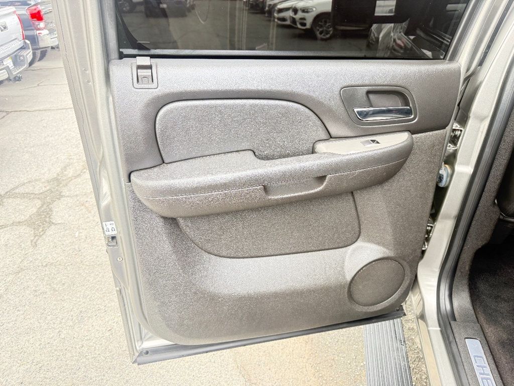 2014 Chevrolet Silverado 2500HD LTZ - 22932755 - 13