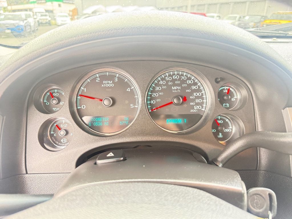 2014 Chevrolet Silverado 2500HD LTZ - 22932755 - 24