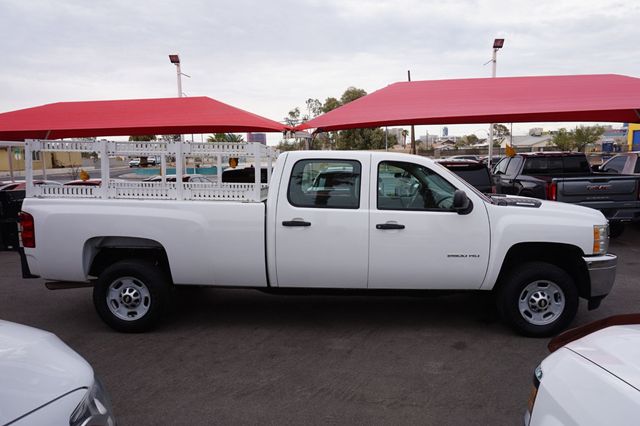 2014 Chevrolet Silverado 2500HD WORK TRUCK, UTILITY BED, HYDRAULIC LIFT, CLOTH SEATS - 23055031 - 4