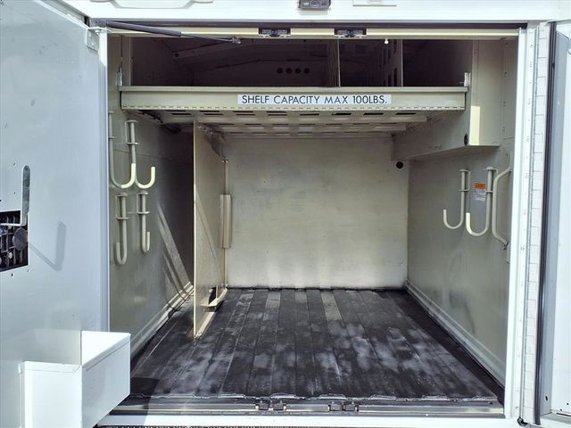 2014 Chevrolet Silverado 3500HD 2WD Reg Cab 133.7" Work Truck - 22910382 - 18