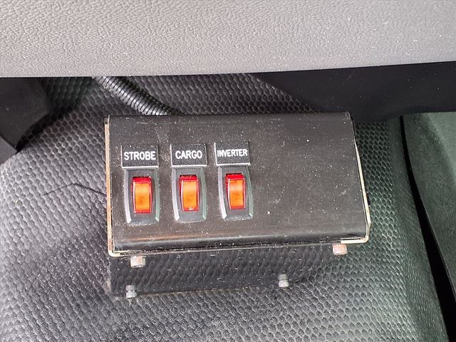 2014 Chevrolet Silverado 3500HD 2WD Reg Cab 133.7" Work Truck - 22910382 - 34