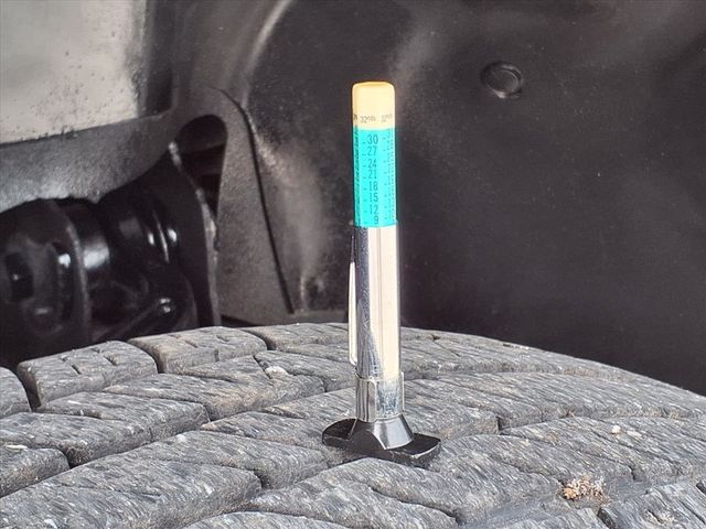 2014 Chevrolet Silverado 3500HD 2WD Reg Cab 133.7" Work Truck - 22910382 - 37