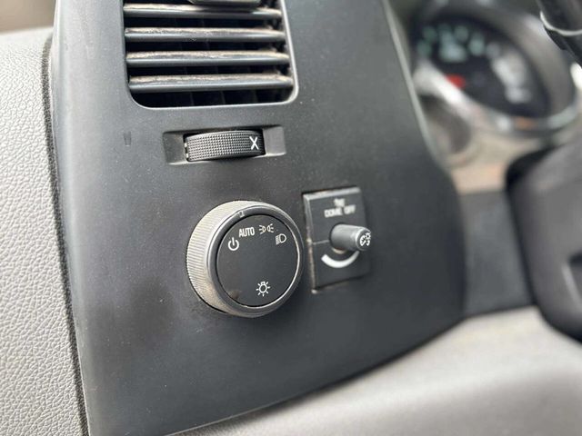 2014 Chevrolet Silverado 3500HD 2WD Reg Cab 133.7" Work Truck - 23006795 - 20