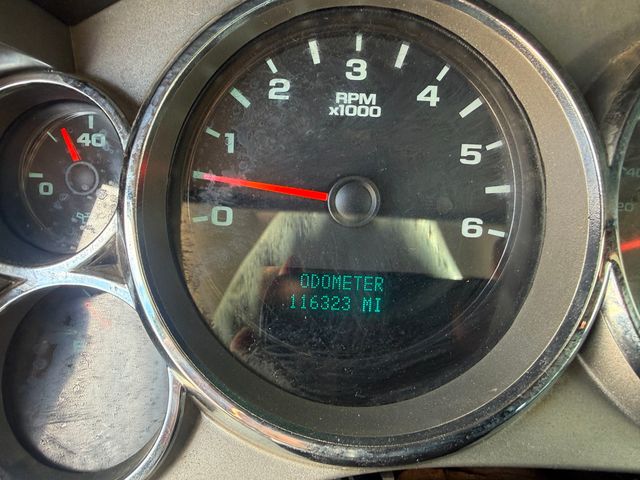 2014 Chevrolet Silverado 3500HD Gooseneck Flatbed 2WD Reg Cab 133.7 - 23016535 - 9