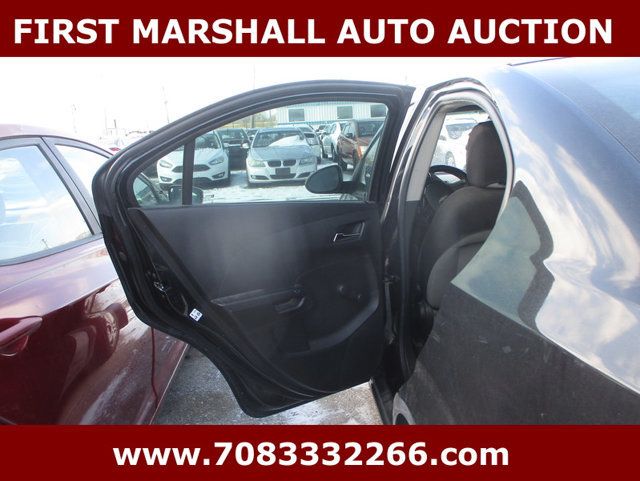 2014 Chevrolet Sonic 4dr Sedan Automatic LS - 22977952 - 5