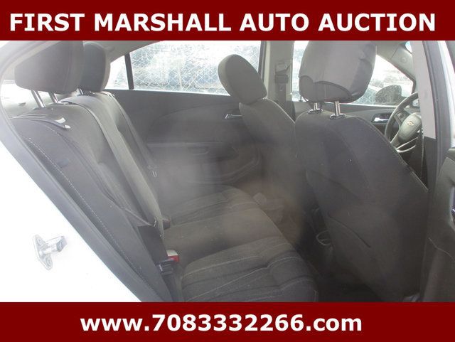 2014 Chevrolet Sonic 4dr Sedan Automatic LT - 23004889 - 5