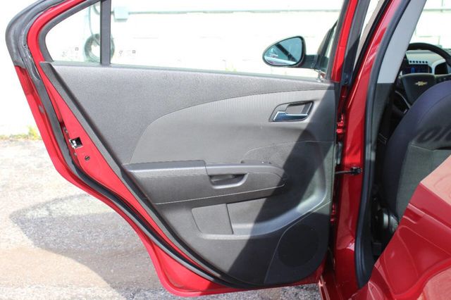 2014 Chevrolet Sonic 4dr Sedan Automatic LT - 22898481 - 12