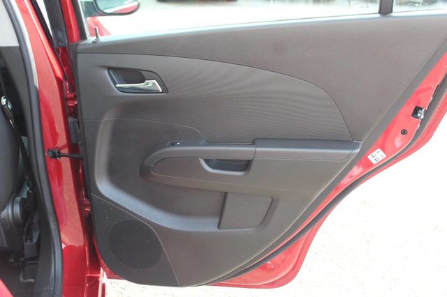 2014 Chevrolet Sonic 4dr Sedan Automatic LT - 22898481 - 15