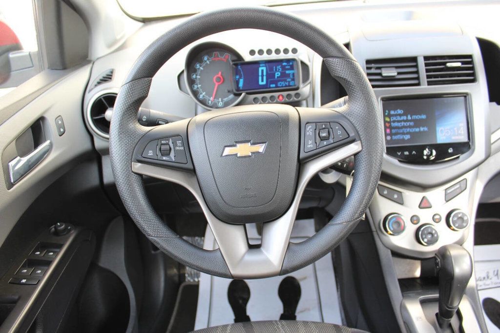 2014 Chevrolet Sonic 4dr Sedan Automatic LT - 22898481 - 18