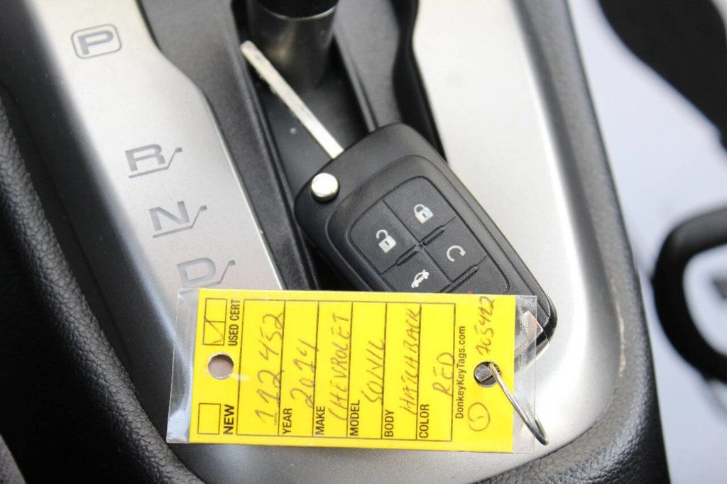 2014 Chevrolet Sonic 4dr Sedan Automatic LT - 22898481 - 28