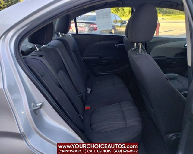 2014 Chevrolet Sonic 4dr Sedan Automatic LT - 22923359 - 17