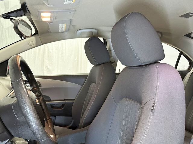 2014 Chevrolet Sonic 4dr Sedan Automatic LT - 23087201 - 16