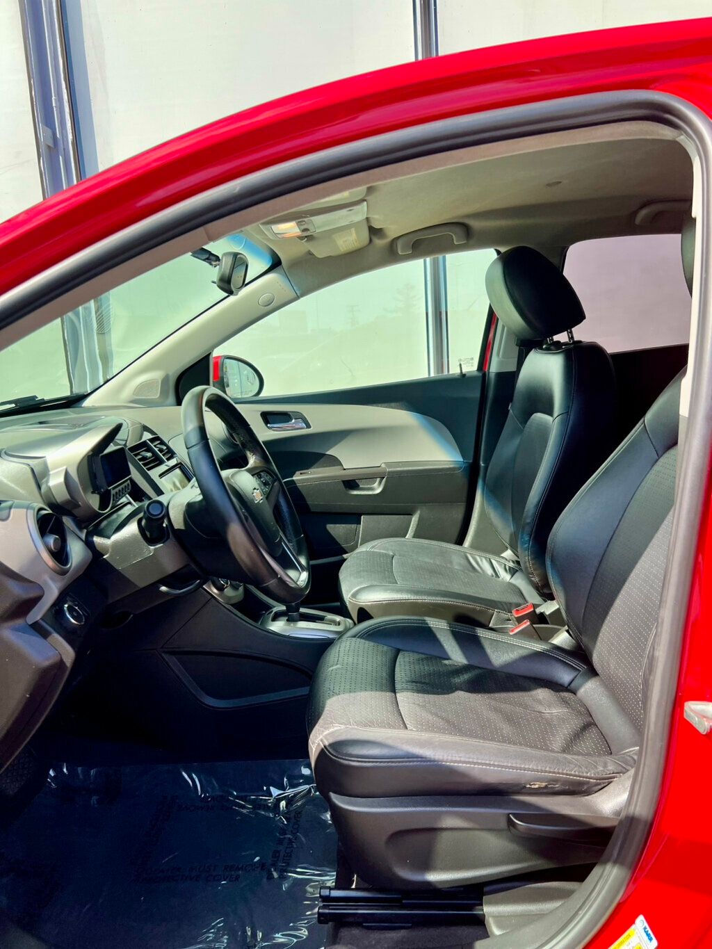 2014 Chevrolet Sonic LTZ photo 12