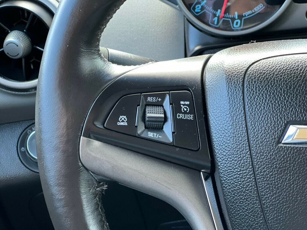2014 Chevrolet Sonic LTZ photo 15