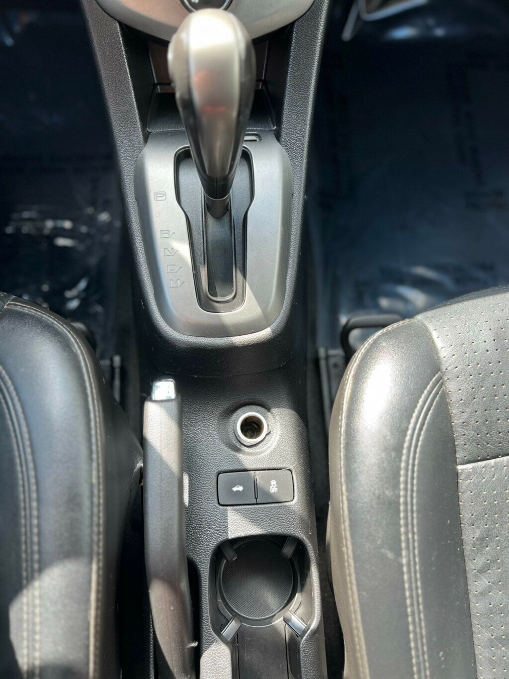 2014 Chevrolet Sonic LTZ photo 22