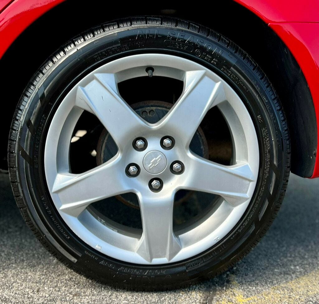 2014 Chevrolet Sonic LTZ photo 23
