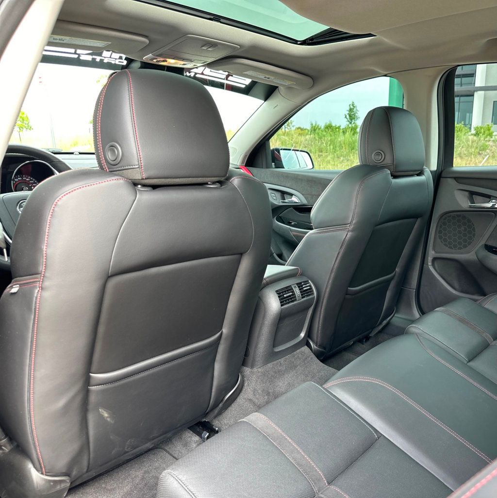 2014 Chevrolet SS photo 19