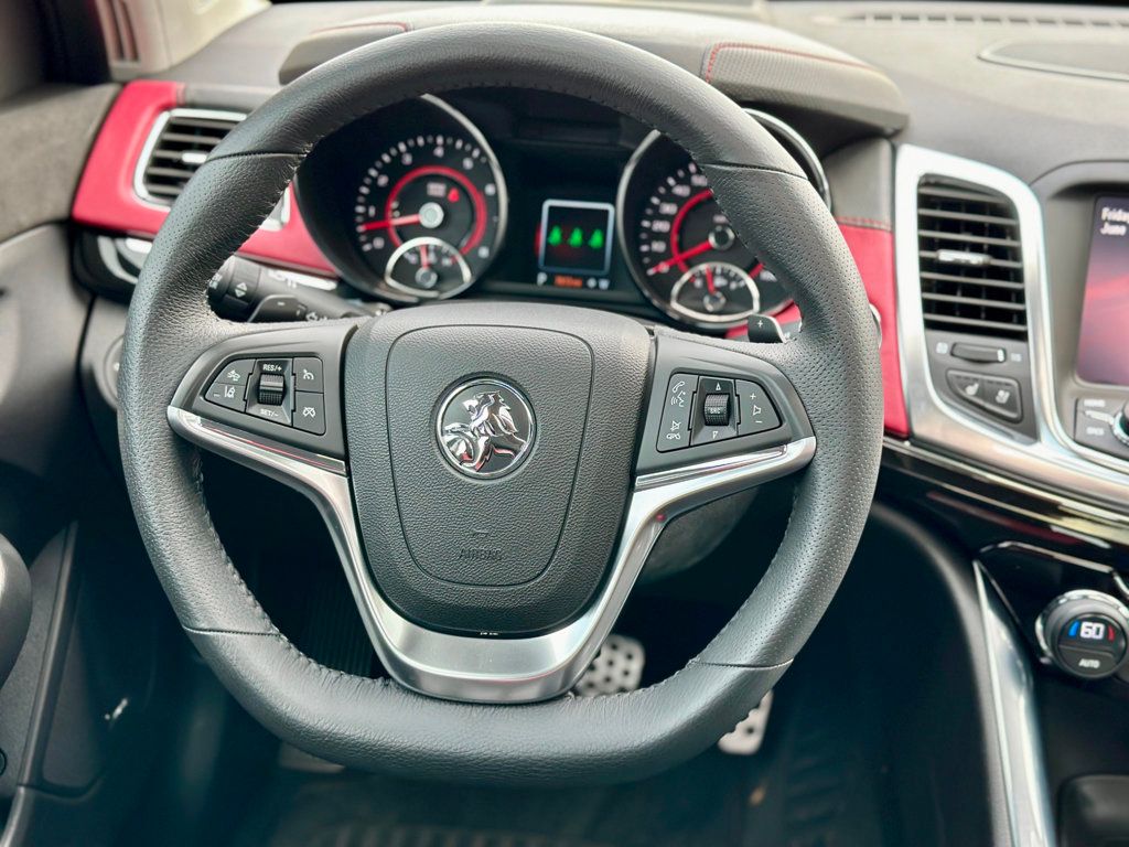 2014 Chevrolet SS photo 23