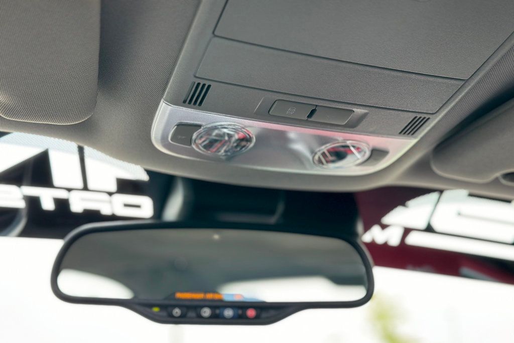 2014 Chevrolet SS photo 28