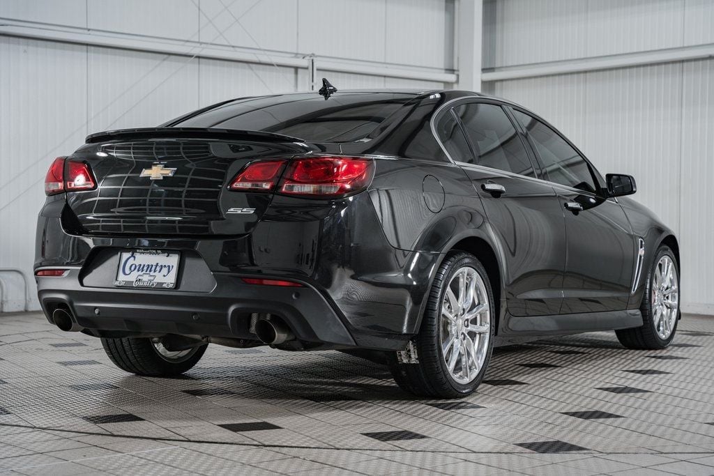 2014 Chevrolet SS 4dr Sedan - 22581636 - 7