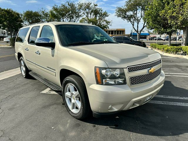 2014 Chevrolet Suburban 2WD 4dr LTZ - 22905595 - 2