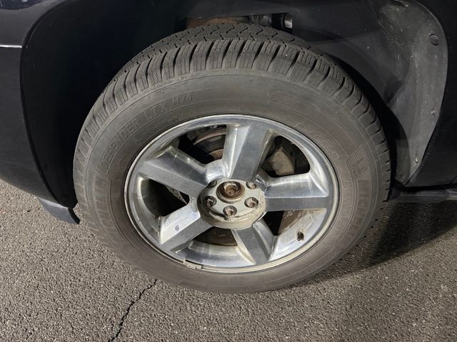 2014 Chevrolet Suburban 4WD 4dr LTZ - 22998624 - 10