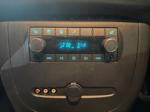 2014 Chevrolet Suburban 4WD 4dr LTZ - 22998624 - 17