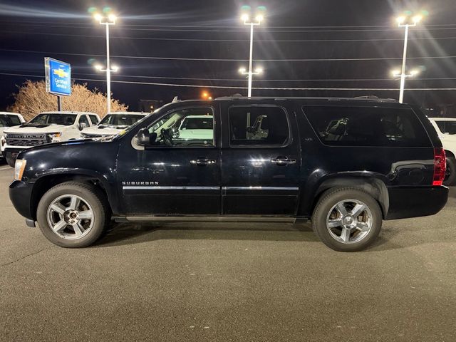 2014 Chevrolet Suburban 4WD 4dr LTZ - 22998624 - 3