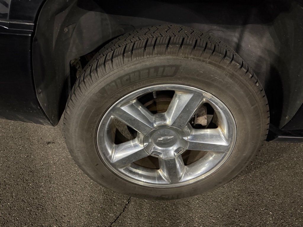 2014 Chevrolet Suburban 4WD 4dr LTZ - 22998624 - 8