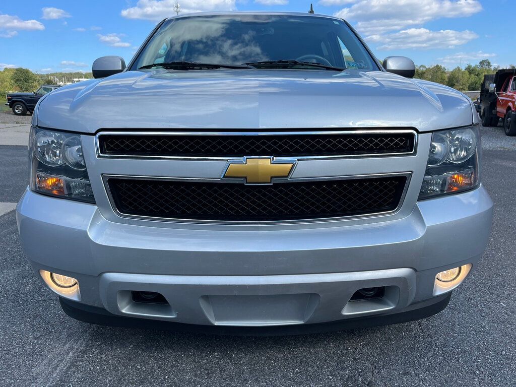 2014 Chevrolet Suburban FINAL YEAR WITH Z71 OFFROAD WHEELS - 22565287 - 9