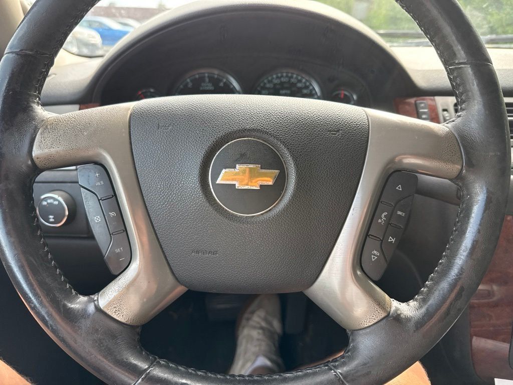 2014 Chevrolet Tahoe 4WD 4dr LT - 23068428 - 11