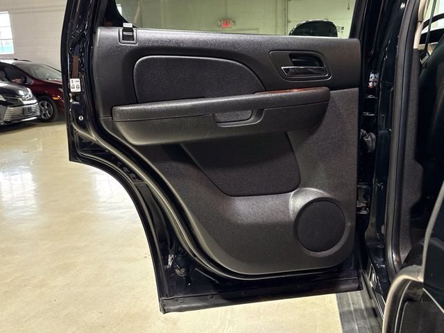 2014 Chevrolet Tahoe 4WD 4dr LT - 23068428 - 18