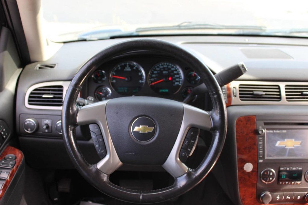 2014 Chevrolet Tahoe 4WD 4dr LTZ - 22926397 - 25