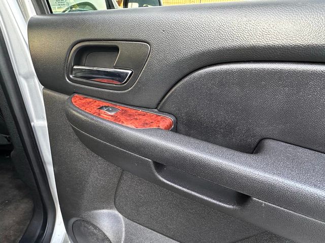 2014 Chevrolet Tahoe LT 4x2 4dr SUV - 22877006 - 19