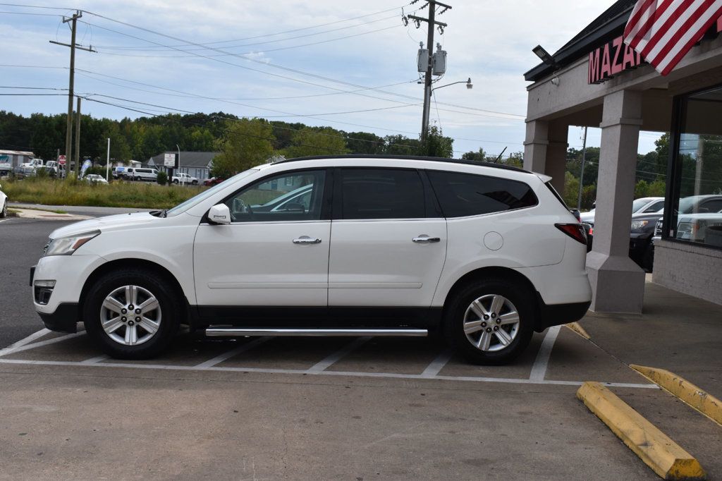 2014 Chevrolet Traverse 2LT photo 3
