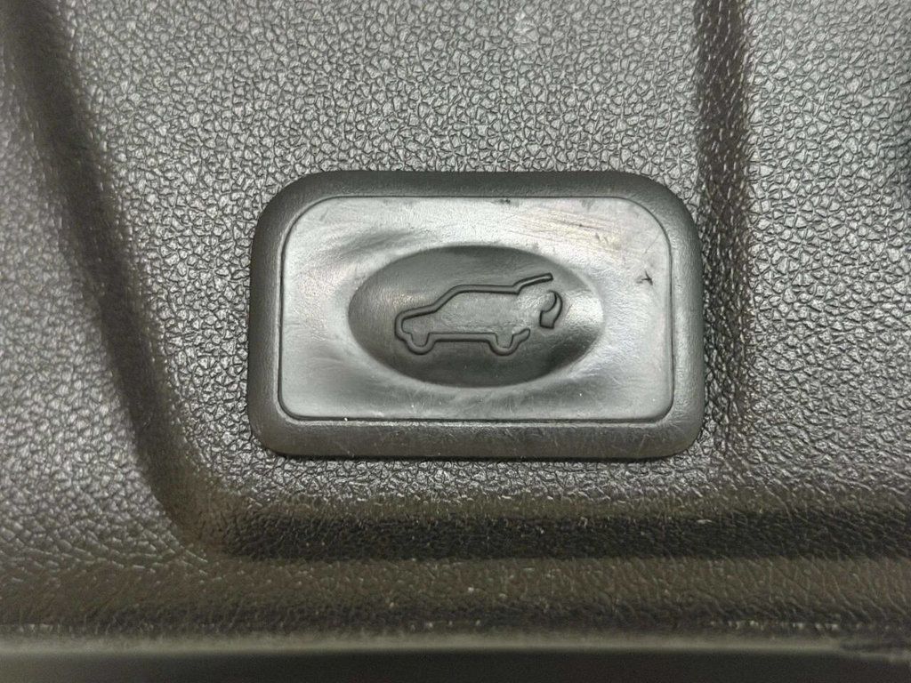 2014 Chevrolet Traverse FWD 4dr LT w/2LT - 22986770 - 23