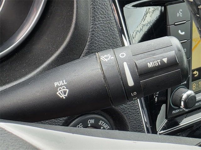 2014 Chrysler 200 2dr Convertible S - 22848599 - 27