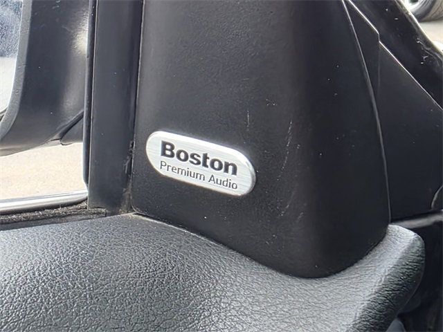 2014 Chrysler 200 2dr Convertible S - 22848599 - 28