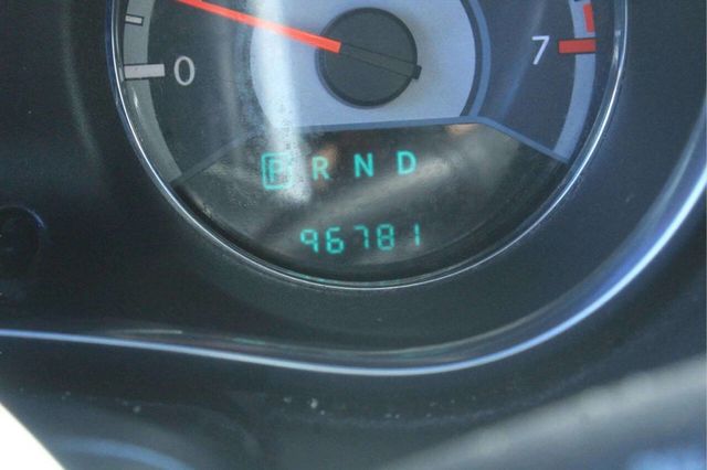 2014 Chrysler 200 4dr Sedan Limited - 23003238 - 6