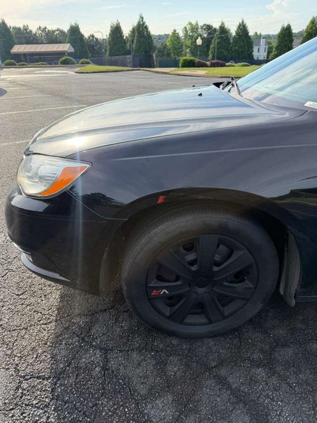 2014 Chrysler 200 4dr Sedan LX - 23039292 - 4