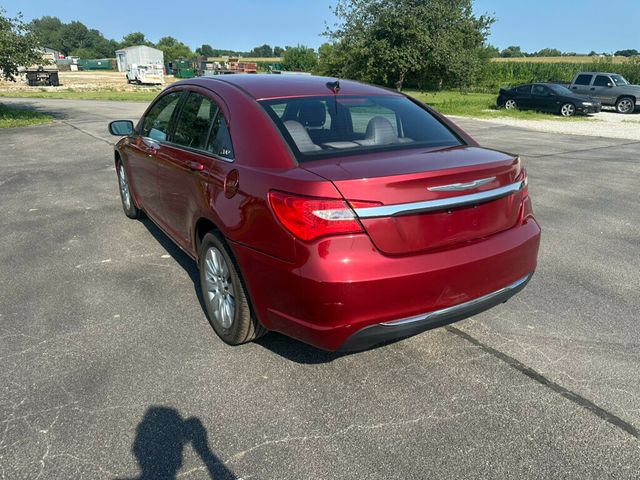2014 Chrysler 200 4dr Sedan LX - 23059096 - 2
