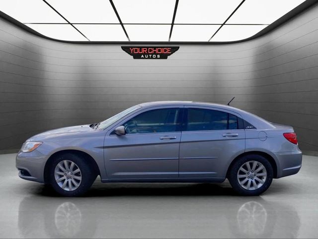 2014 Chrysler 200 4dr Sedan Touring - 22925110 - 1