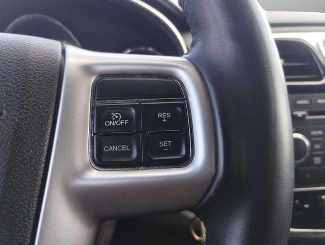 2014 Chrysler 200 4dr Sedan Touring - 22925110 - 22