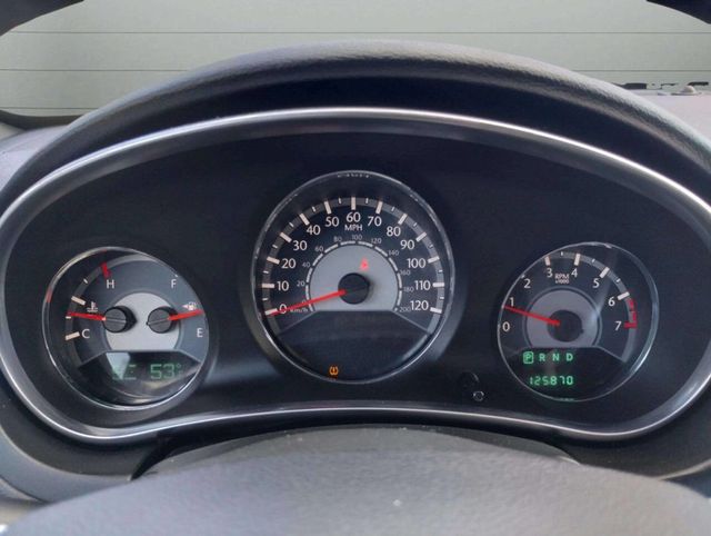 2014 Chrysler 200 4dr Sedan Touring - 22925110 - 24