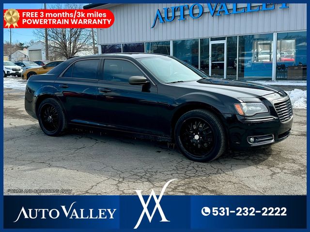 2014 Chrysler 300 300C John Varvatos Limited Edition Sedan 4D - 22989945 - 0