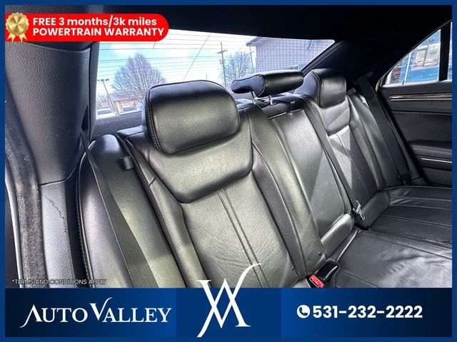 2014 Chrysler 300 300C John Varvatos Limited Edition Sedan 4D - 22989945 - 27