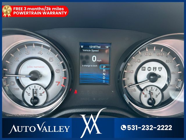 2014 Chrysler 300 300C John Varvatos Limited Edition Sedan 4D - 22989945 - 33