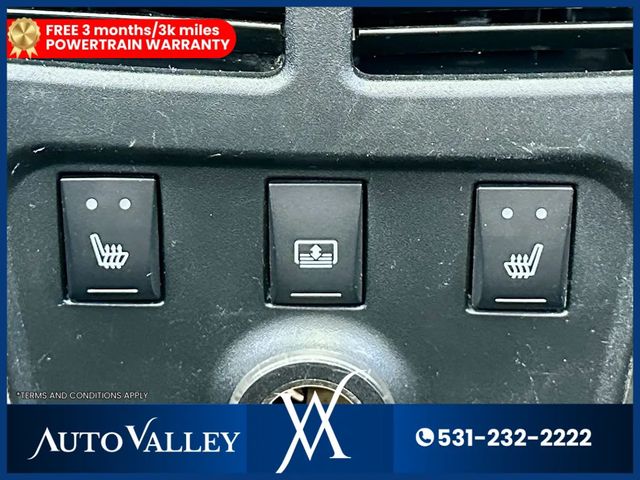 2014 Chrysler 300 300C John Varvatos Limited Edition Sedan 4D - 22989945 - 37